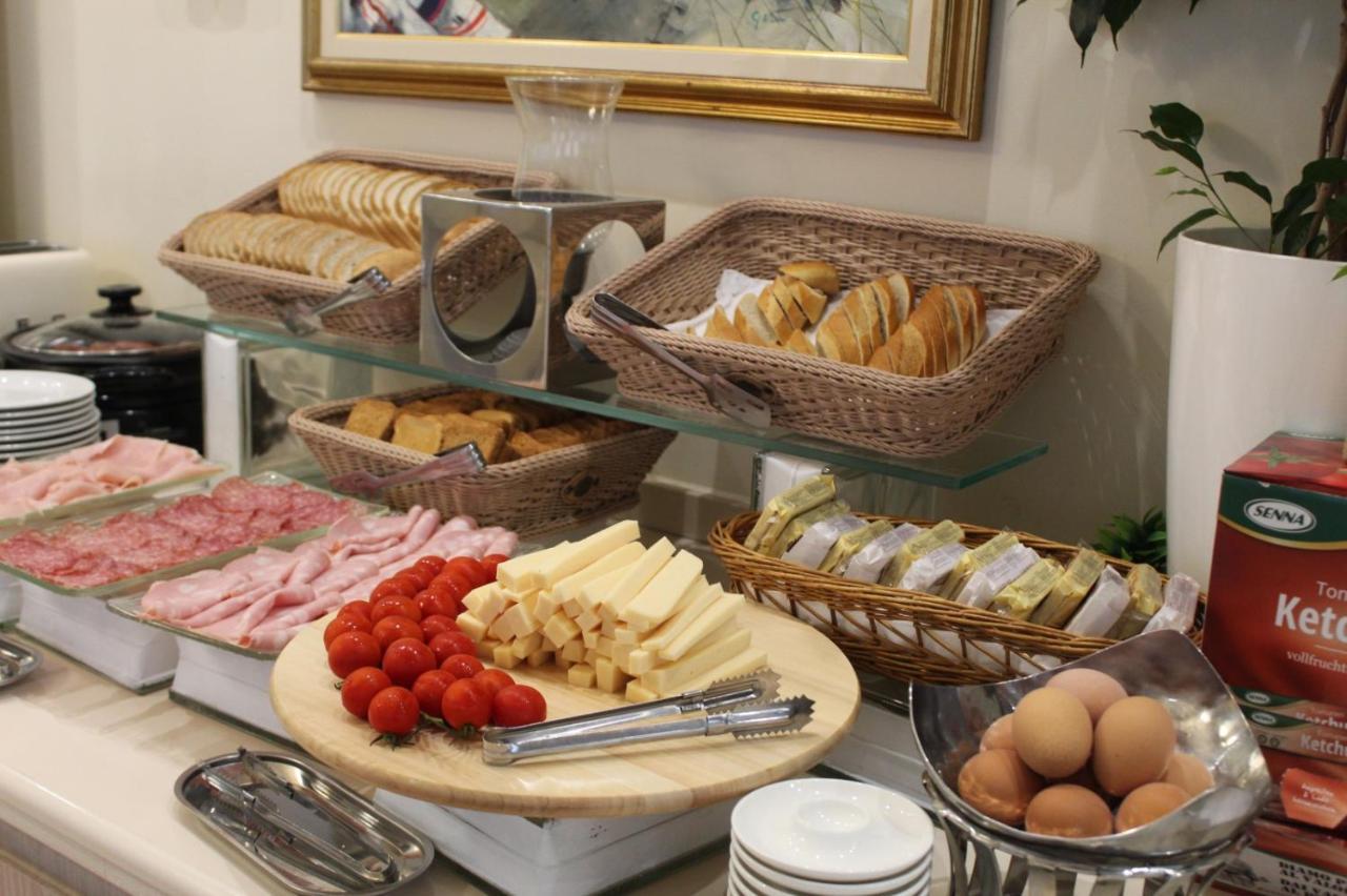 Hotel Aurora Mare Rimini Luaran gambar