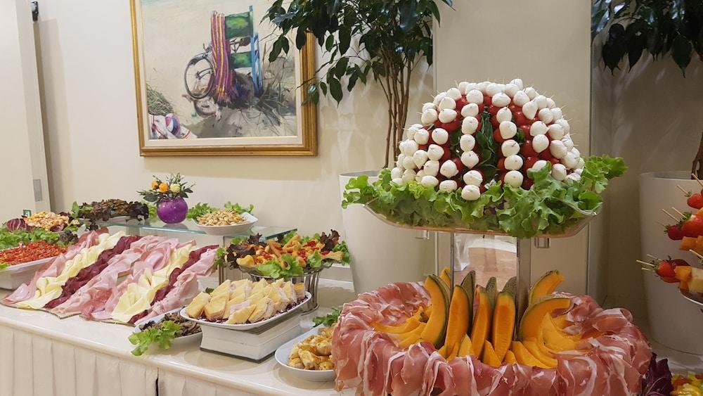 Hotel Aurora Mare Rimini Luaran gambar
