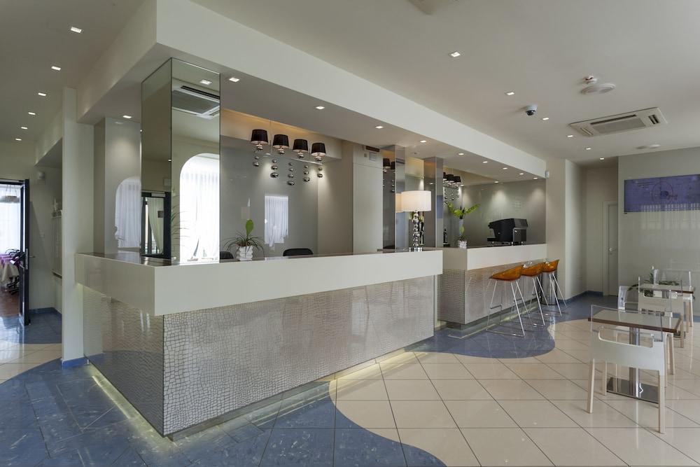 Hotel Aurora Mare Rimini Luaran gambar