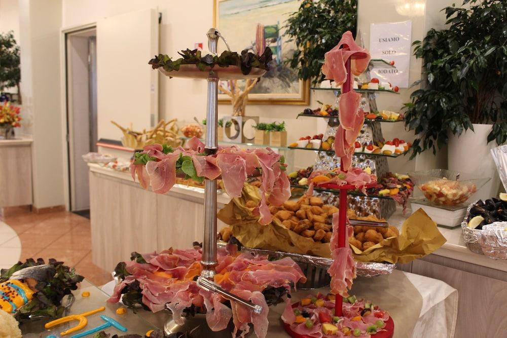 Hotel Aurora Mare Rimini Luaran gambar
