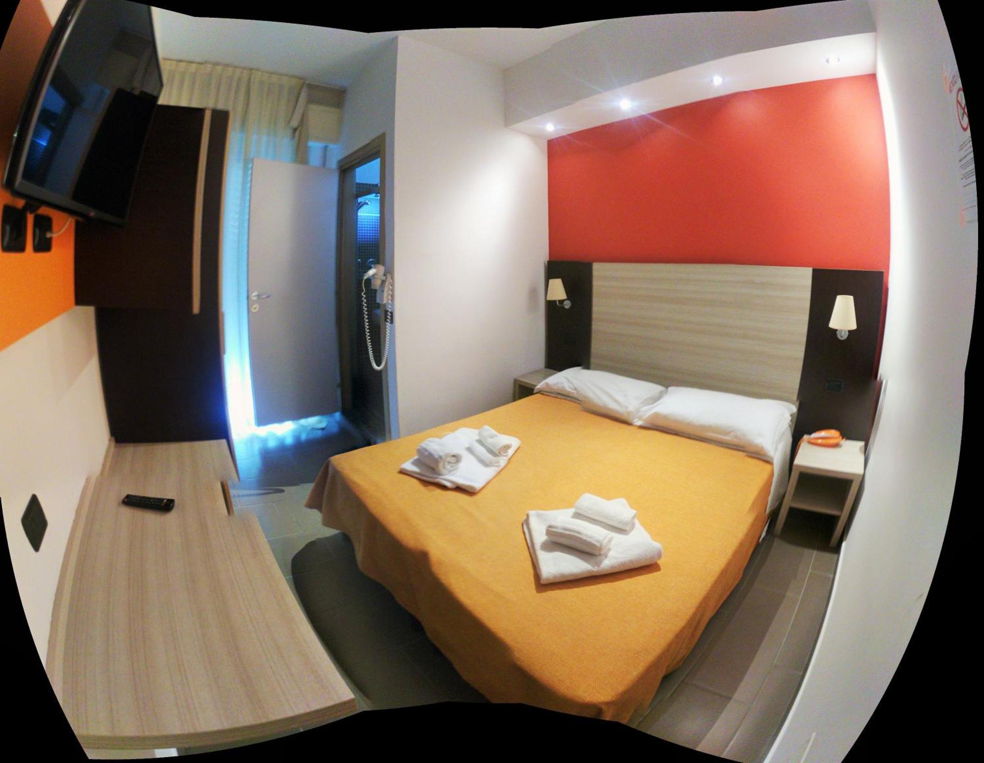 Hotel Aurora Mare Rimini Bilik gambar