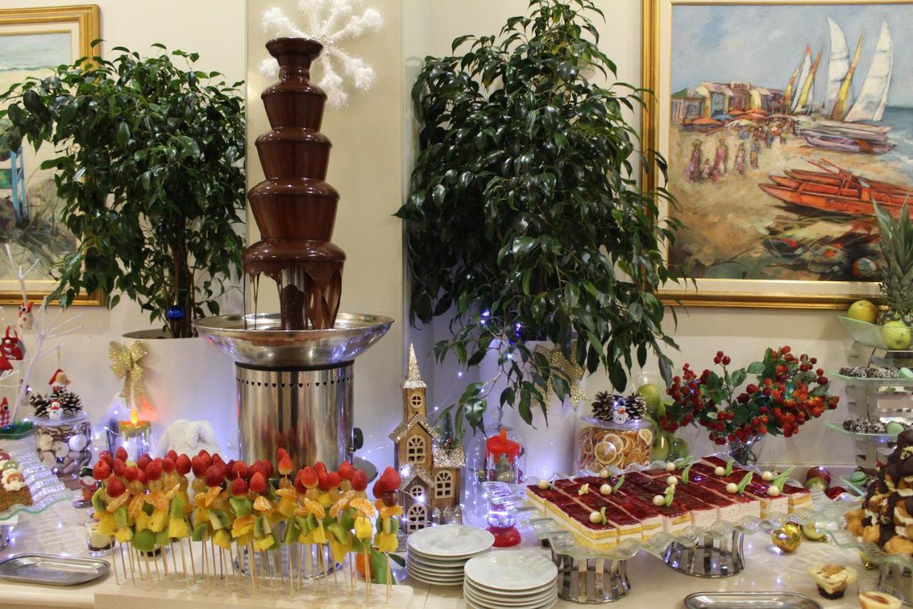 Hotel Aurora Mare Rimini Luaran gambar